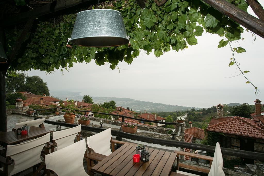 Enastron Guesthouse Палеос-Пантелеймонас Екстер'єр фото