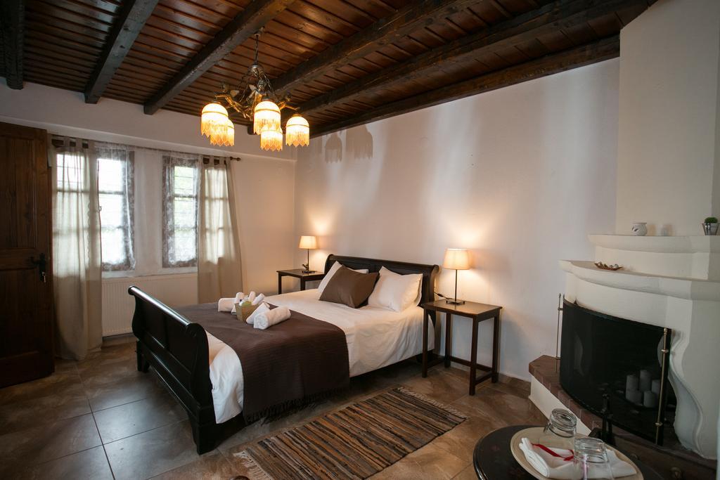 Enastron Guesthouse Палеос-Пантелеймонас Номер фото